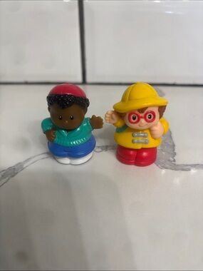 Little People Michael and Maggie 2000